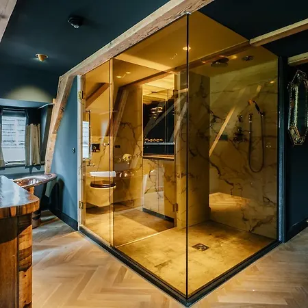 Boutique The Noblemen فندق