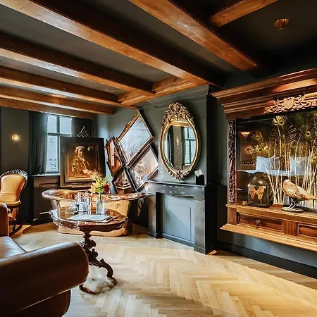 Boutique The Noblemen Отель